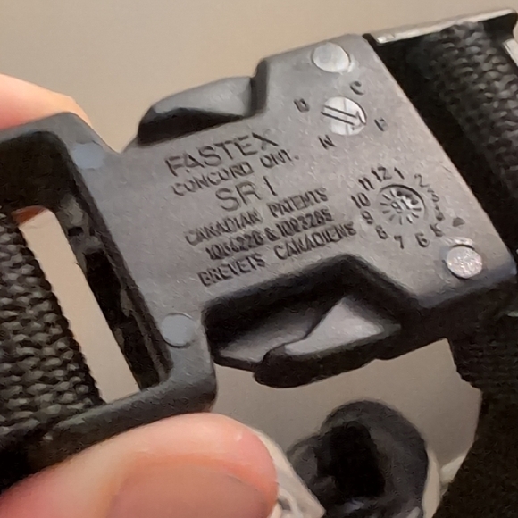 Vintage Black Leather Fanny Pack - Picture 6 of 6